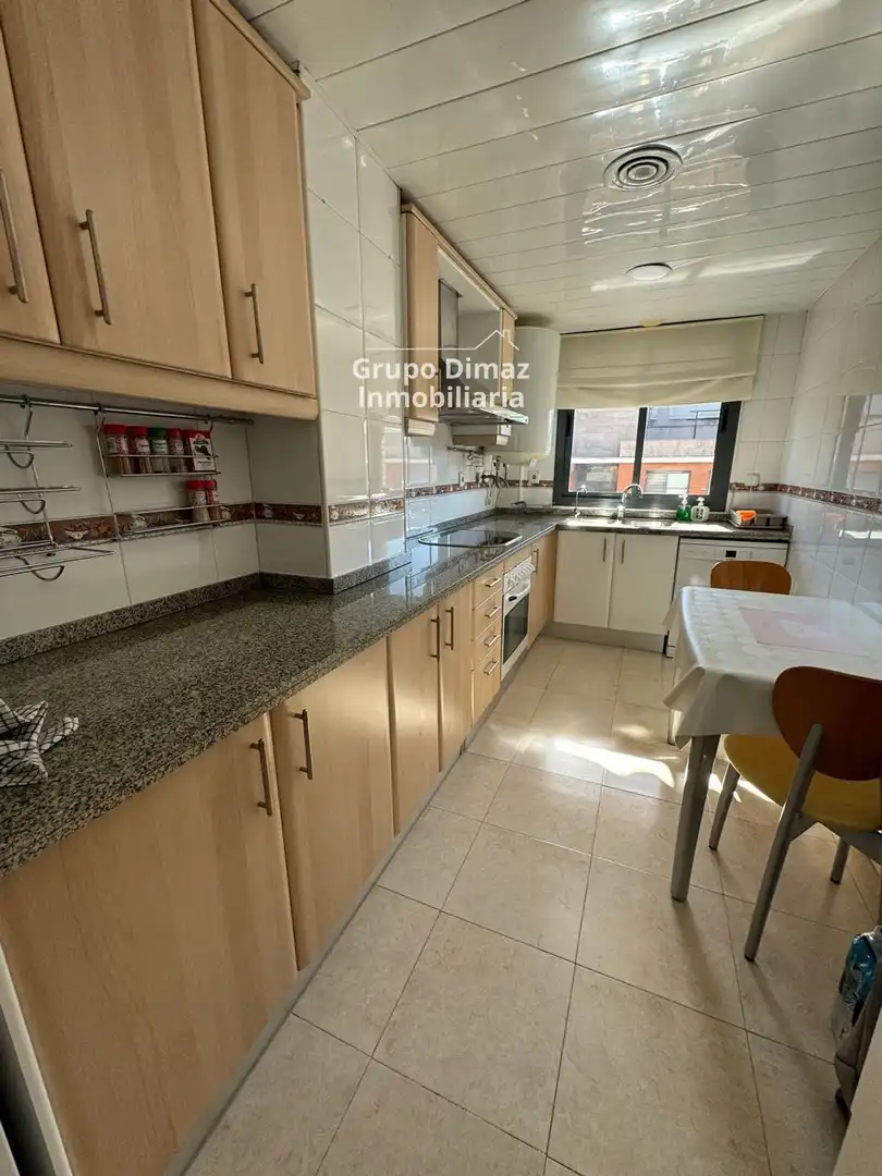 Kitchen of Flat for rent in Sabadell  with Air Conditioner, Terrace and Swimming Pool