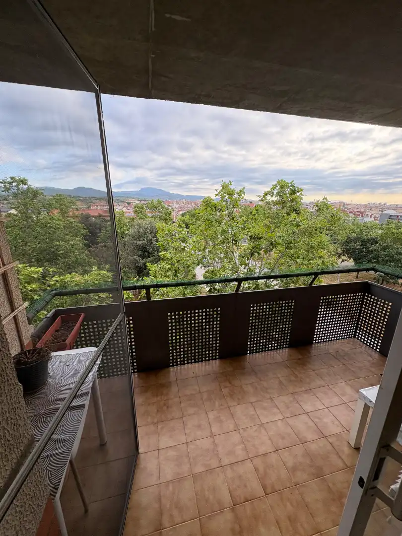 Balcony of Flat for sale in Terrassa  with Air Conditioner, Heating and Private garden