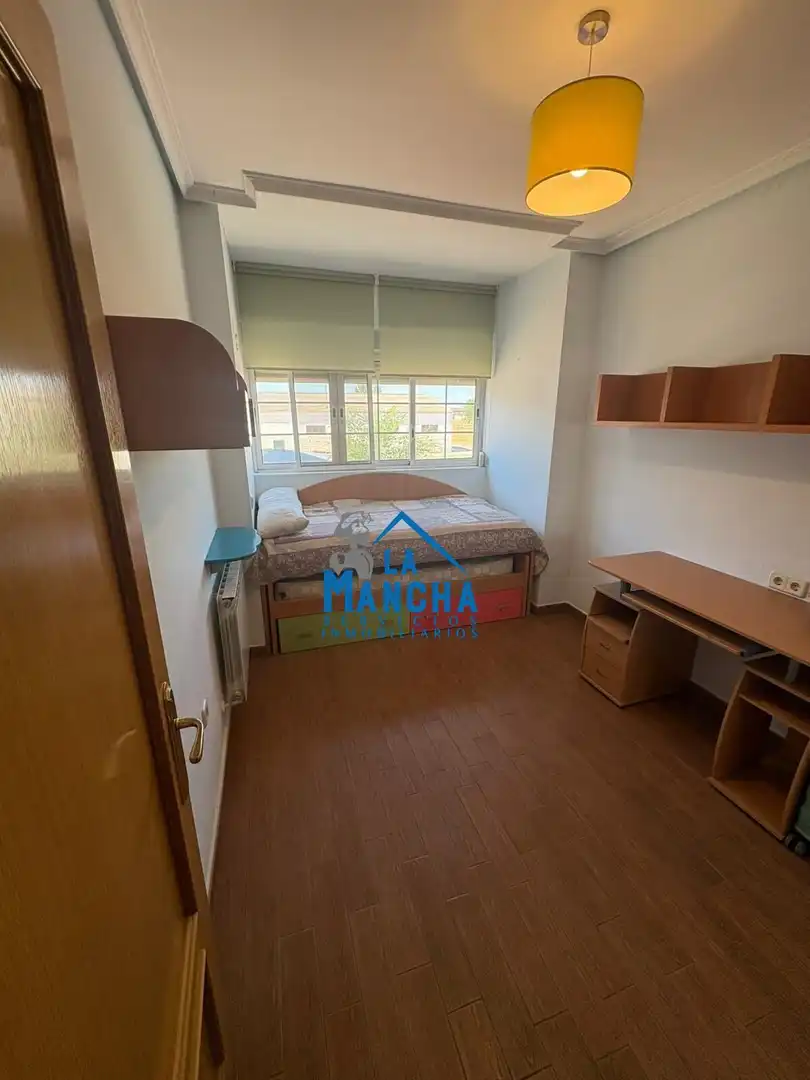 Bedroom of Detached homes for sale in Albacete  with Air Conditioner, Heating and Private garden