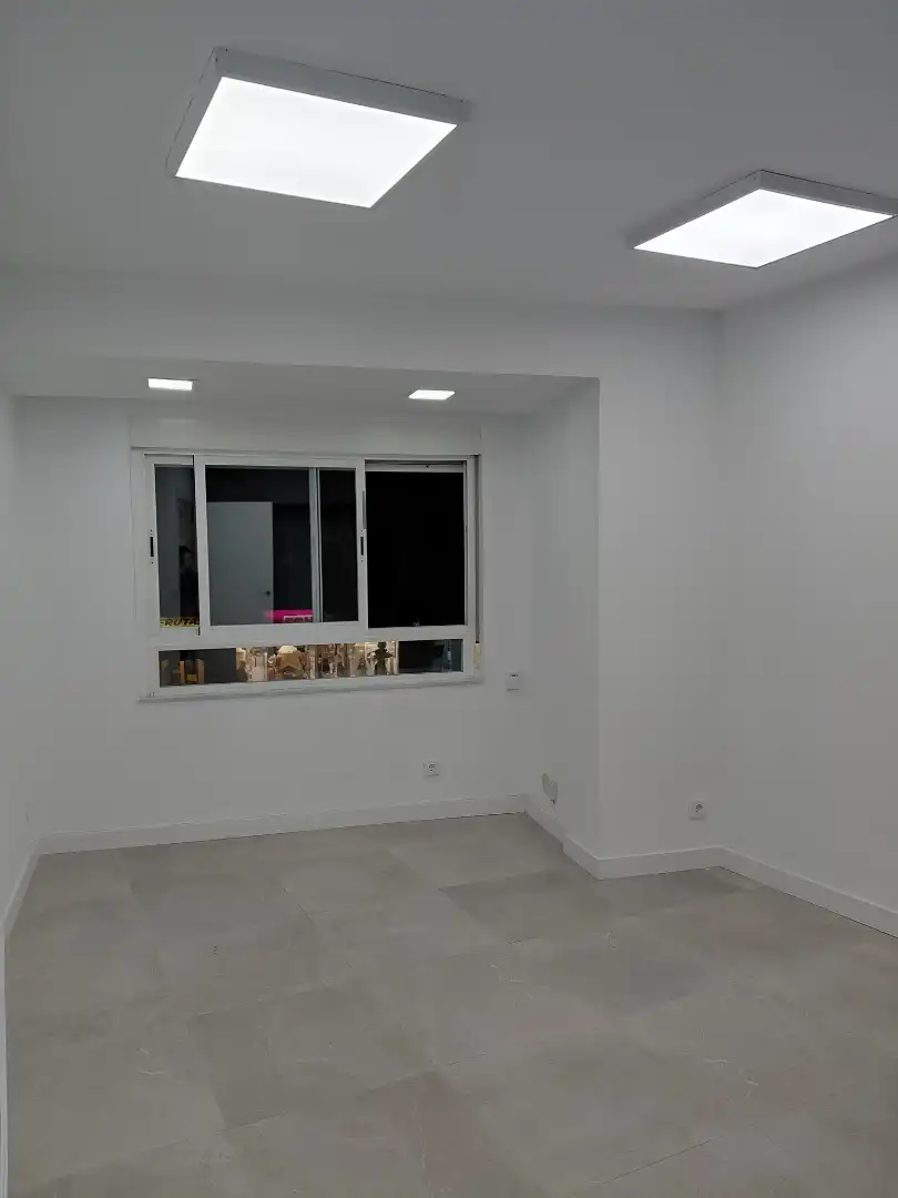 Büro zur Miete in Garrido
