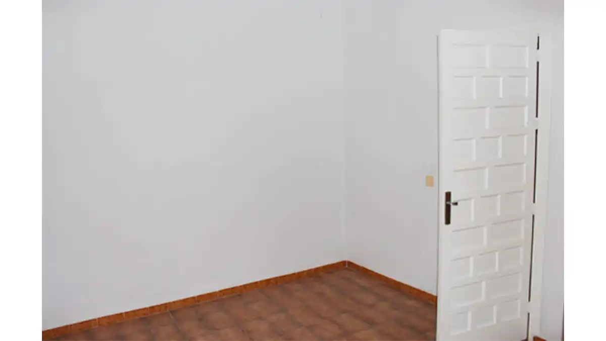 Piso en venta en MONTURQUE, 77, Moriles
