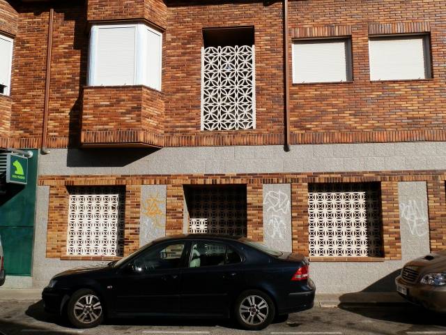 Local comercial en Venta en Calle Porvenir, 1A en Colmenarejo