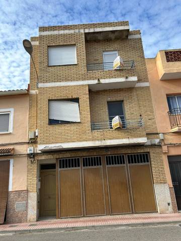 Piso en Venta en Calle MAYOR en Anna