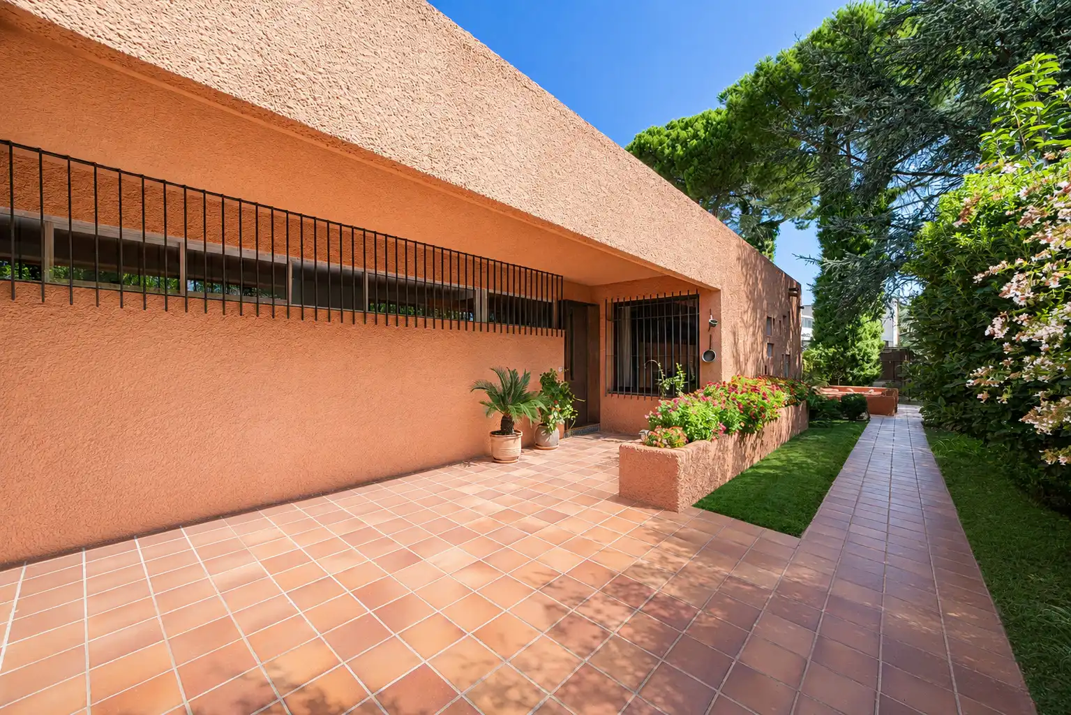 Vista exterior de Casa o chalet en venta en Las Rozas de Madrid