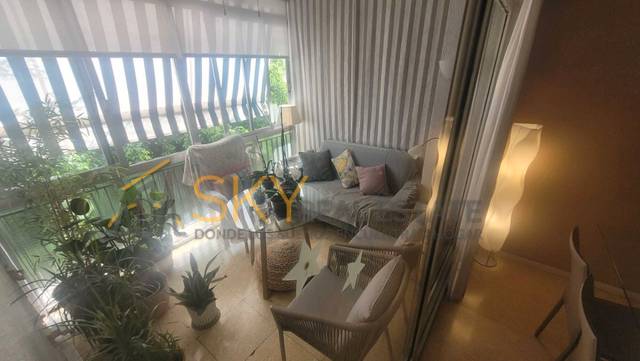 Piso en Venta en Carrer de Menéndez y Pelayo en Ciutat Universitària