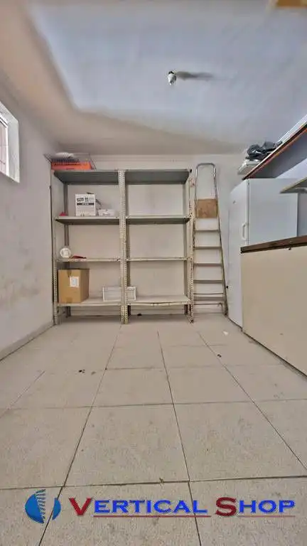 Business premises for sale in Atleta Antonio Amoros, imagen 8