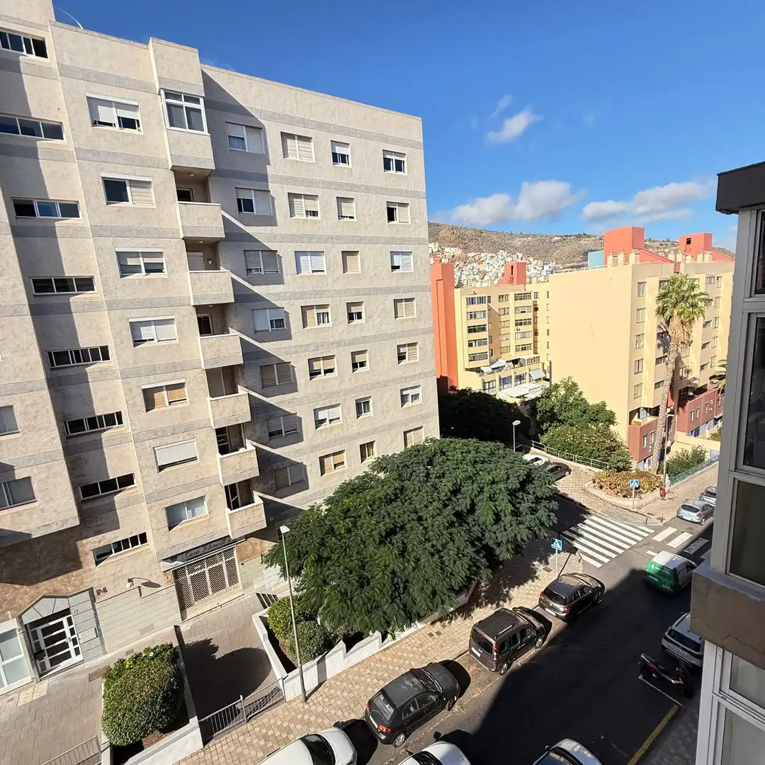 Außenansicht von Wohnung zum Verkauf in  Santa Cruz de Tenerife Capital