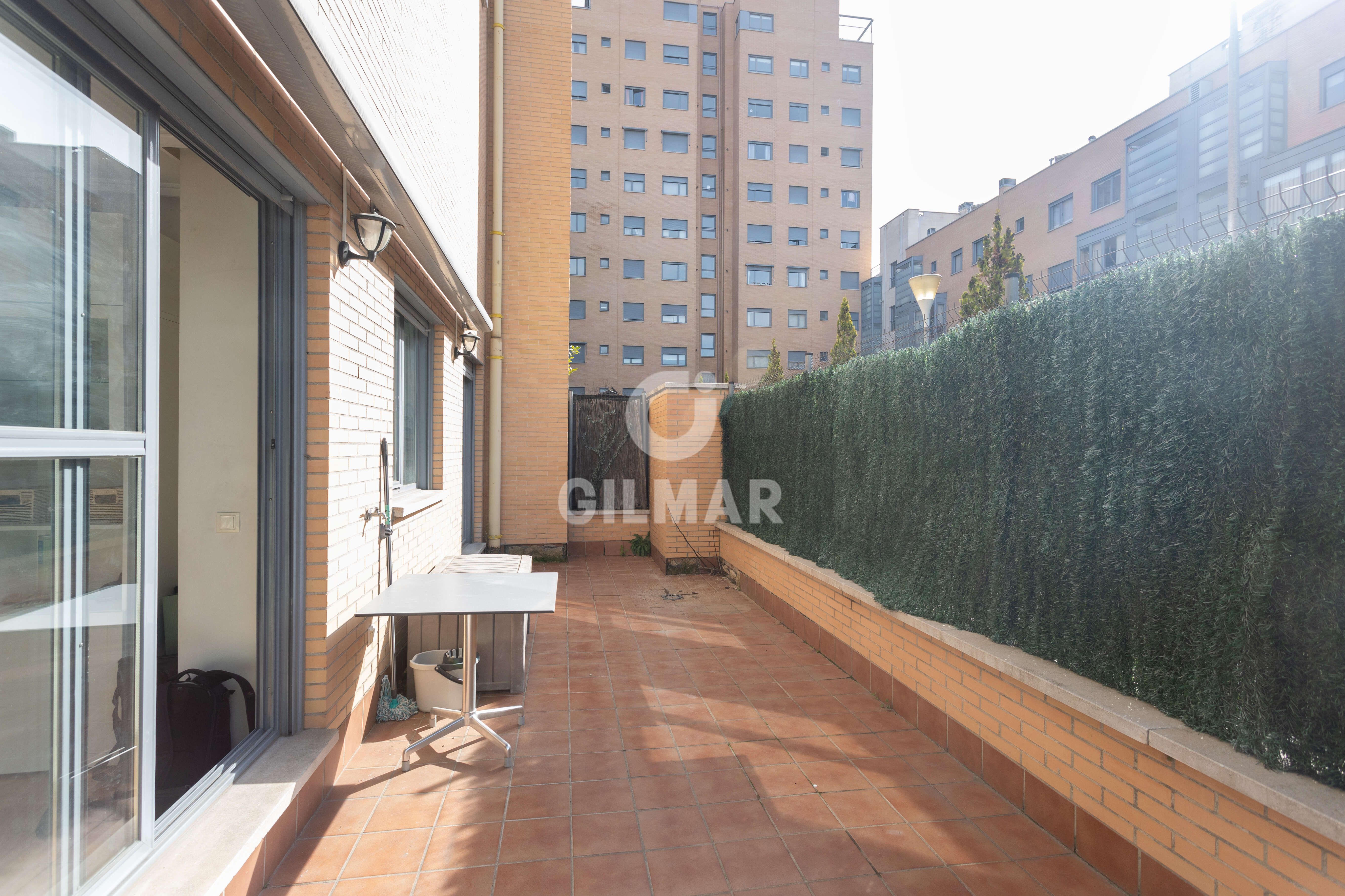 Terrace of Planta baja for sale in  Madrid Capital  with Terrace, Storage room and Swimming Pool