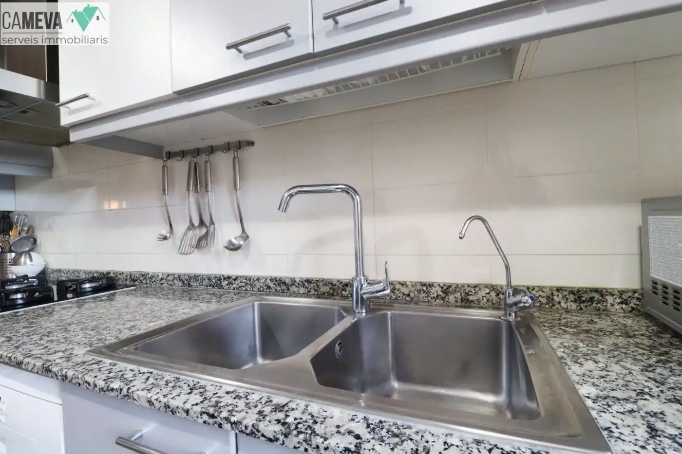 Küche von Wohnung zum Verkauf in Barberà del Vallès mit Klimaanlage, Heizung und Privatgarten