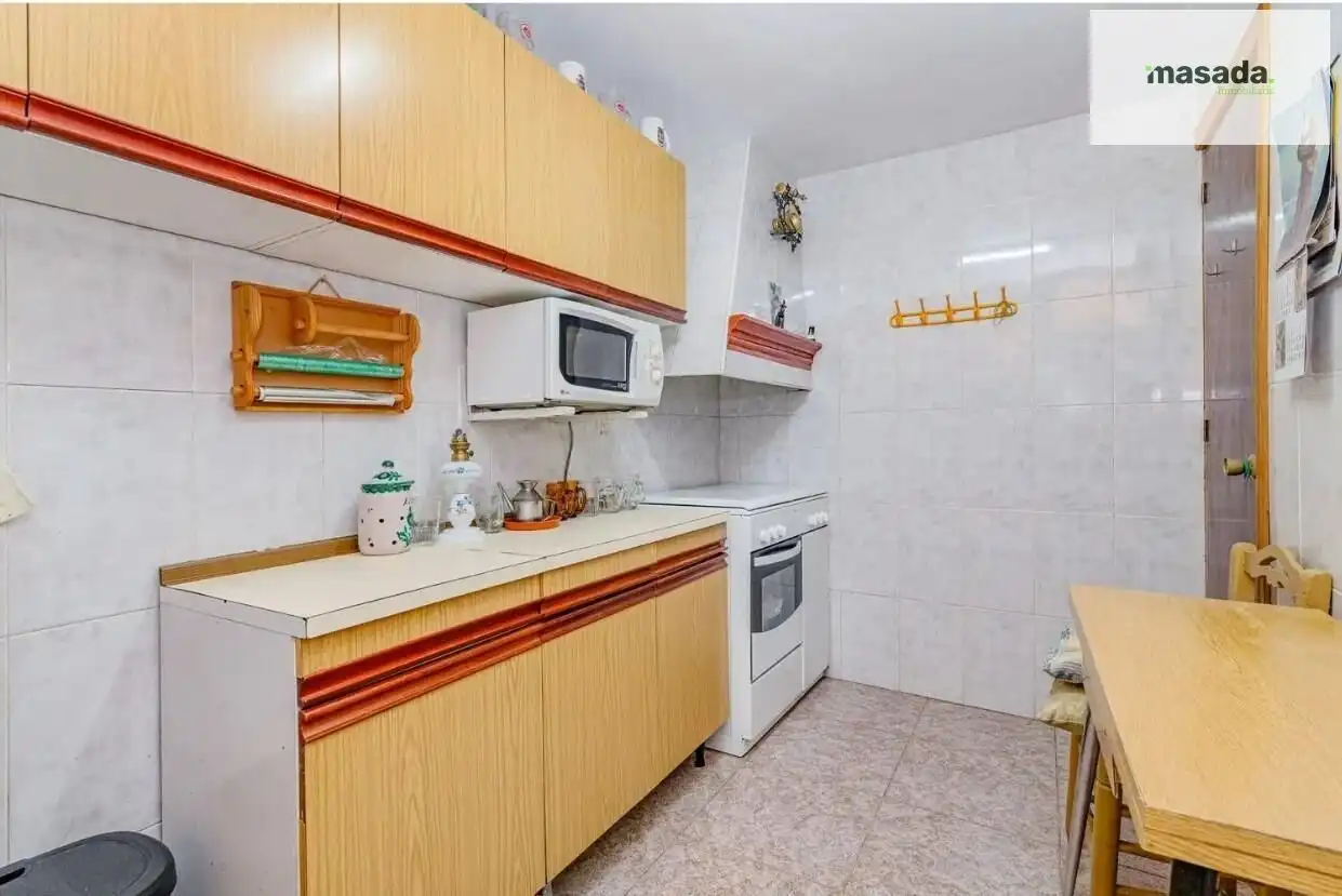 Cocina de Casa adosada en venta en Montefrío