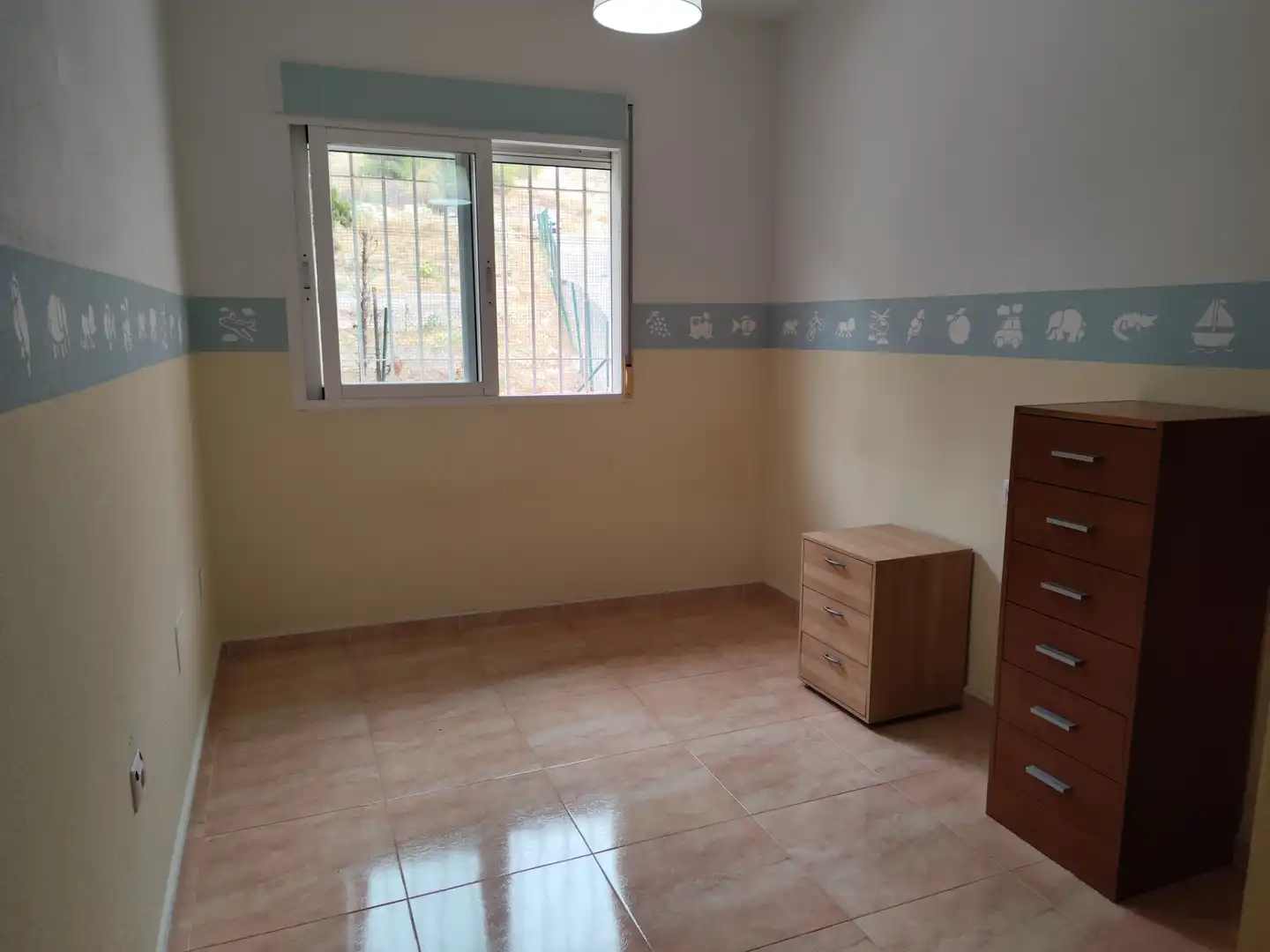 Habitación de Piso en venta en Murcia con Trastero y Amueblado