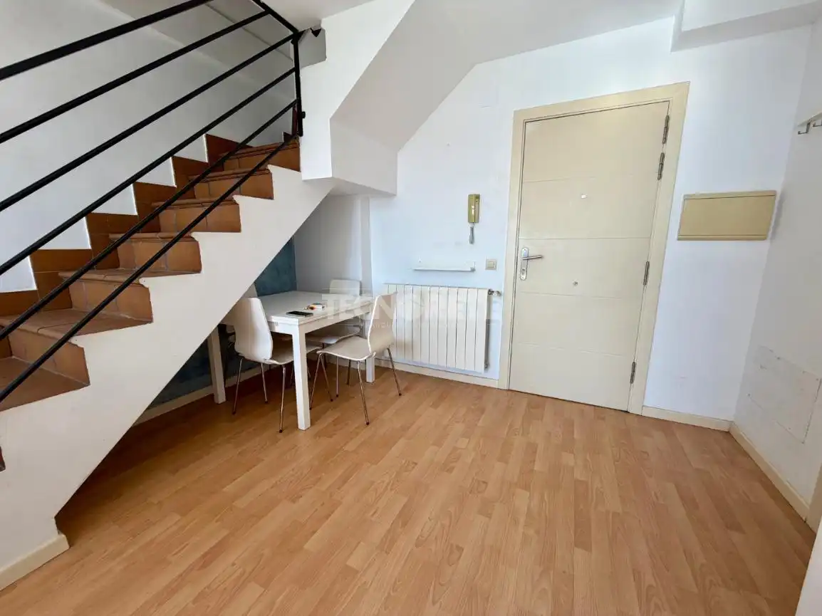 Flat for sale in Pantoja  with Heating