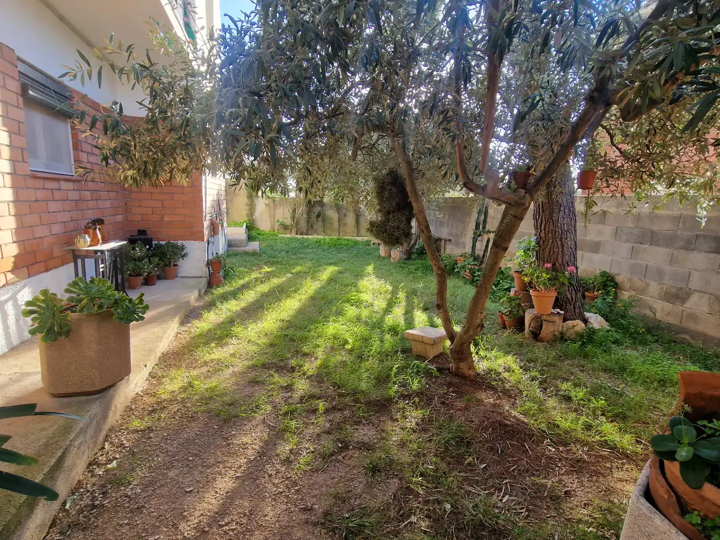 Jardí de Casa o xalet en venda en Cubelles amb Calefacció, Jardí privat i Terrassa