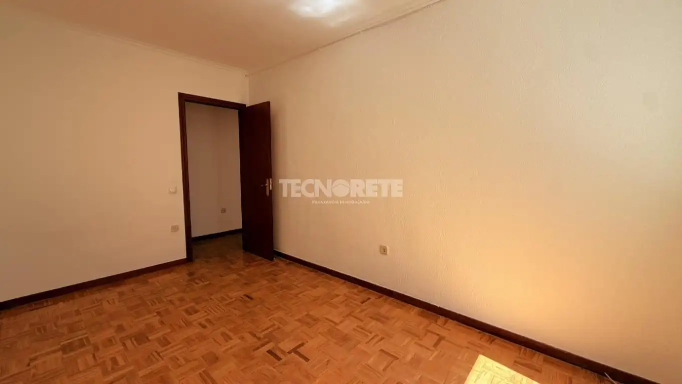 Habitación de Piso en venta en Guadalajara con Calefacción, Parquet y Terraza