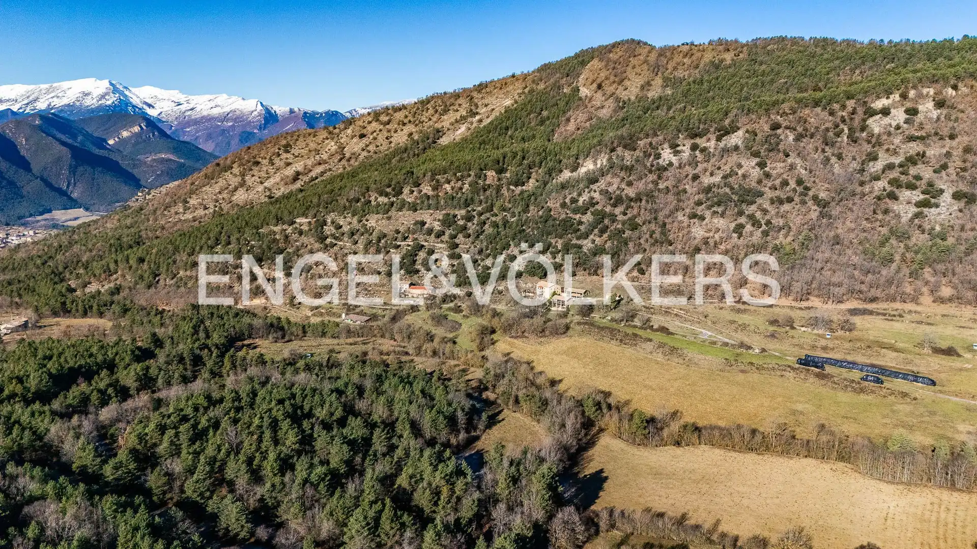 Finca rústica en venta en Sant Julià de Cerdanyola con Calefacción, Jardín privado y Balcón