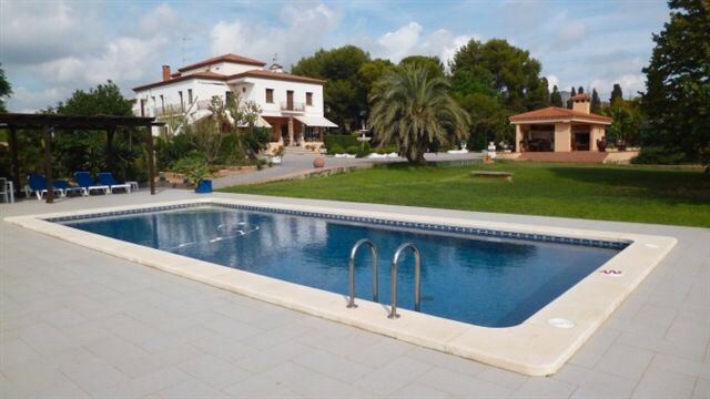 Swimming pool of House or chalet for sale in Castellón de la Plana / Castelló de la Plana  with Private garden, Terrace and Storage room