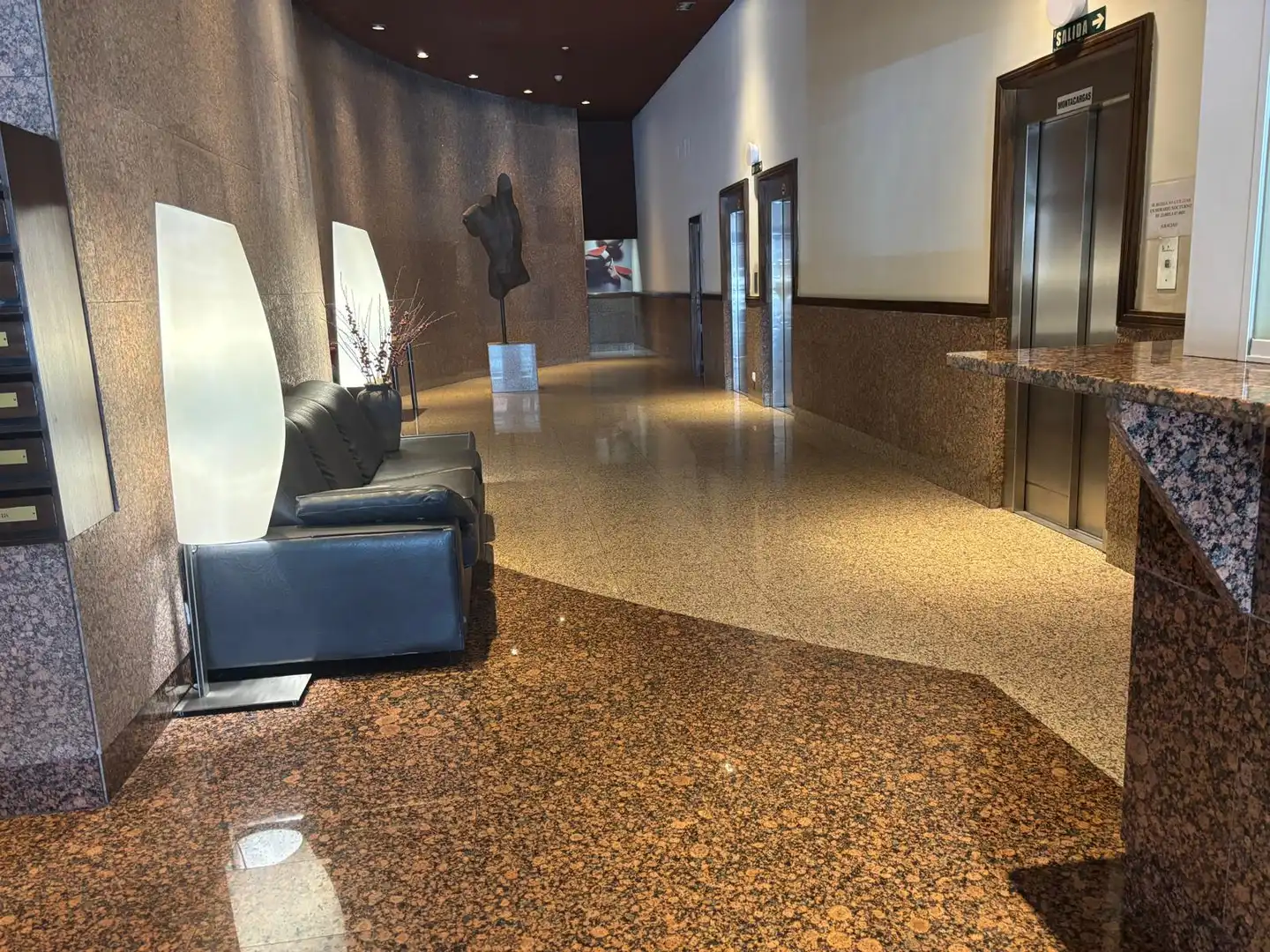 Piso de alquiler en  Pamplona / Iruña con Calefacción, Parquet y Terraza
