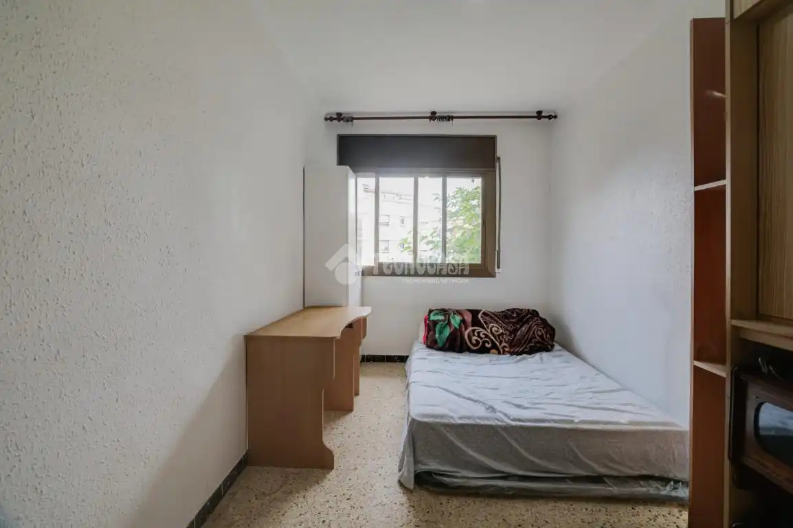 Schlafzimmer von Wohnung zum Verkauf in Terrassa
