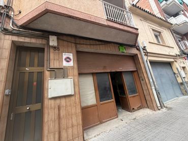 Local comercial en venda a Riu Nord