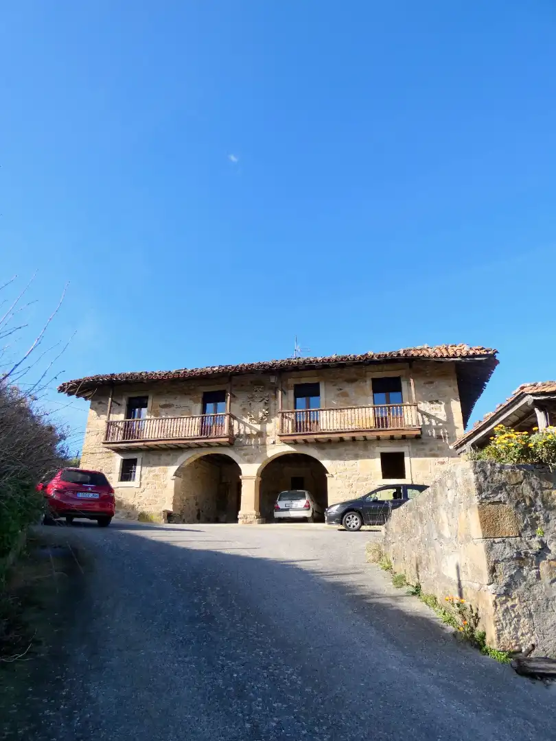 Vista exterior de Finca rústica en venta en Aramaio con Calefacción, Amueblado y Balcón