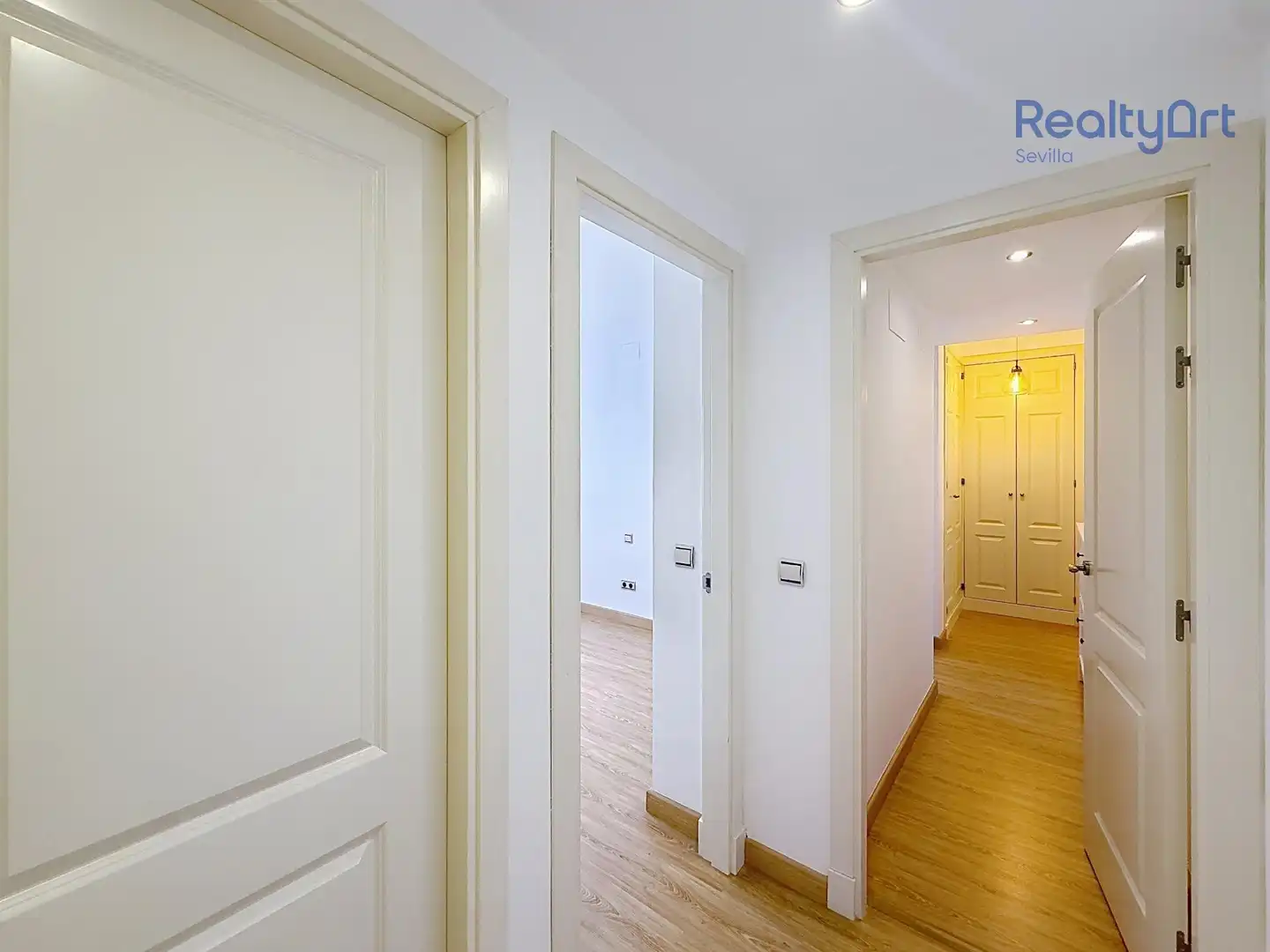 Appartamento con terrazza in affitto a Barrio Alto, imagen 23