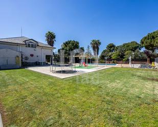 Jardí de Casa o xalet en venda en Sabadell amb Aire condicionat, Calefacció i Terrassa