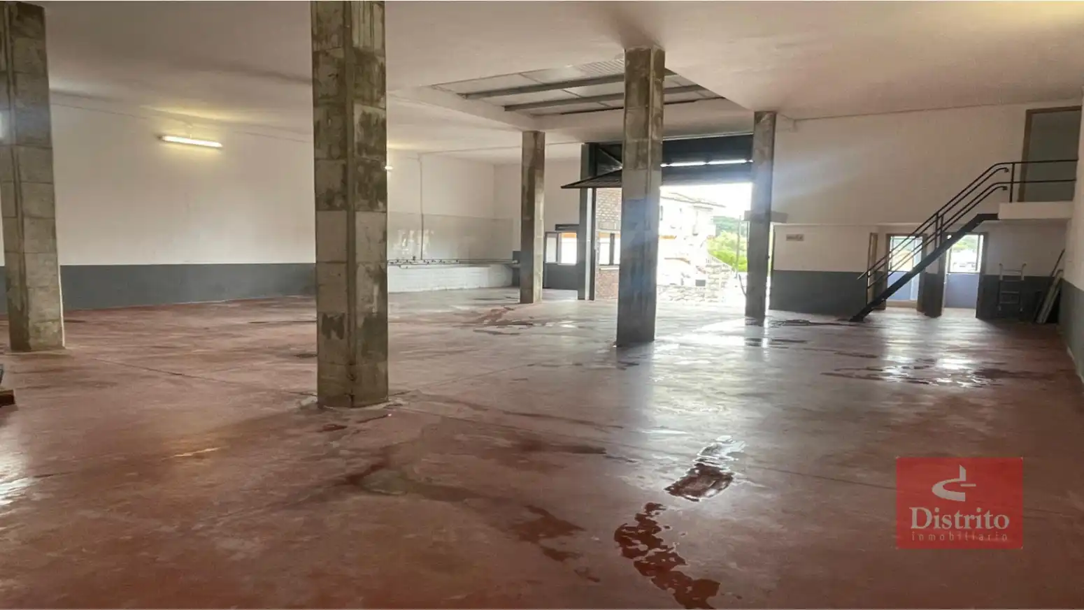 Industrial buildings for rent in Camargo