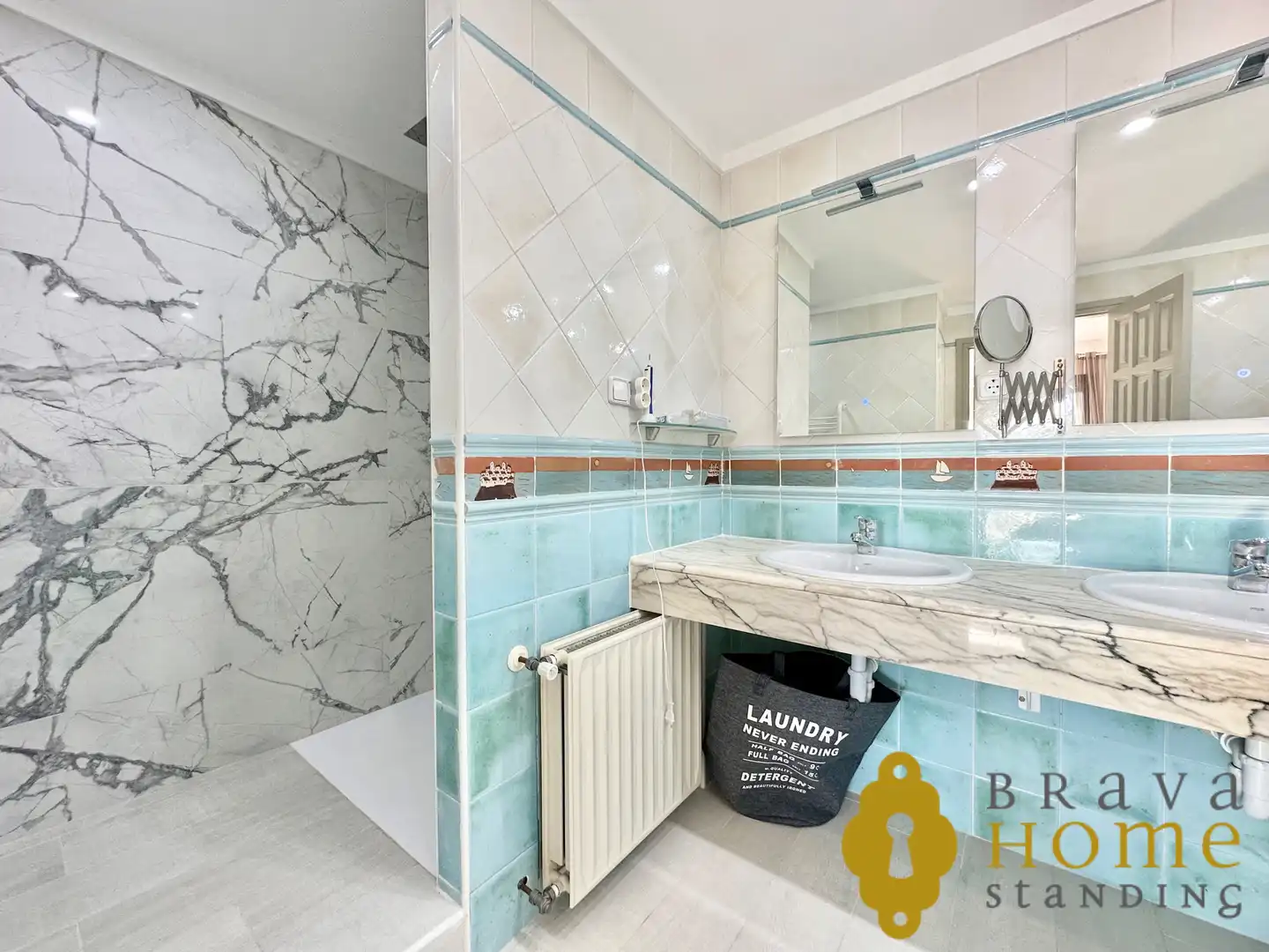 Baño de Casa o chalet en venta en Empuriabrava con Aire acondicionado, Terraza y Piscina