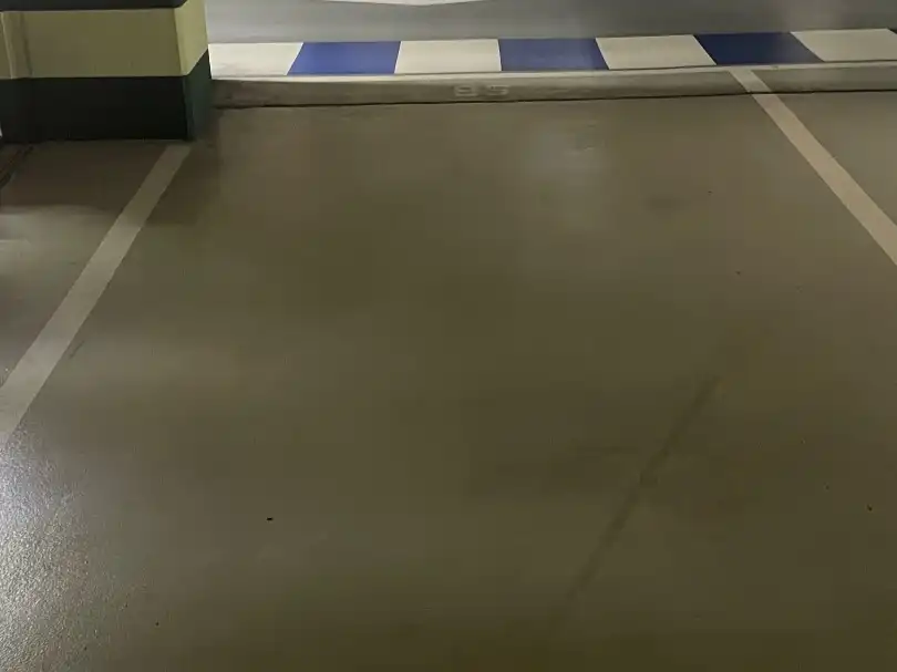 Garaje de alquiler en A Coruña Capital  con Alarma