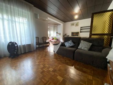 Appartamento con balcone in vendita a Calle Rambla