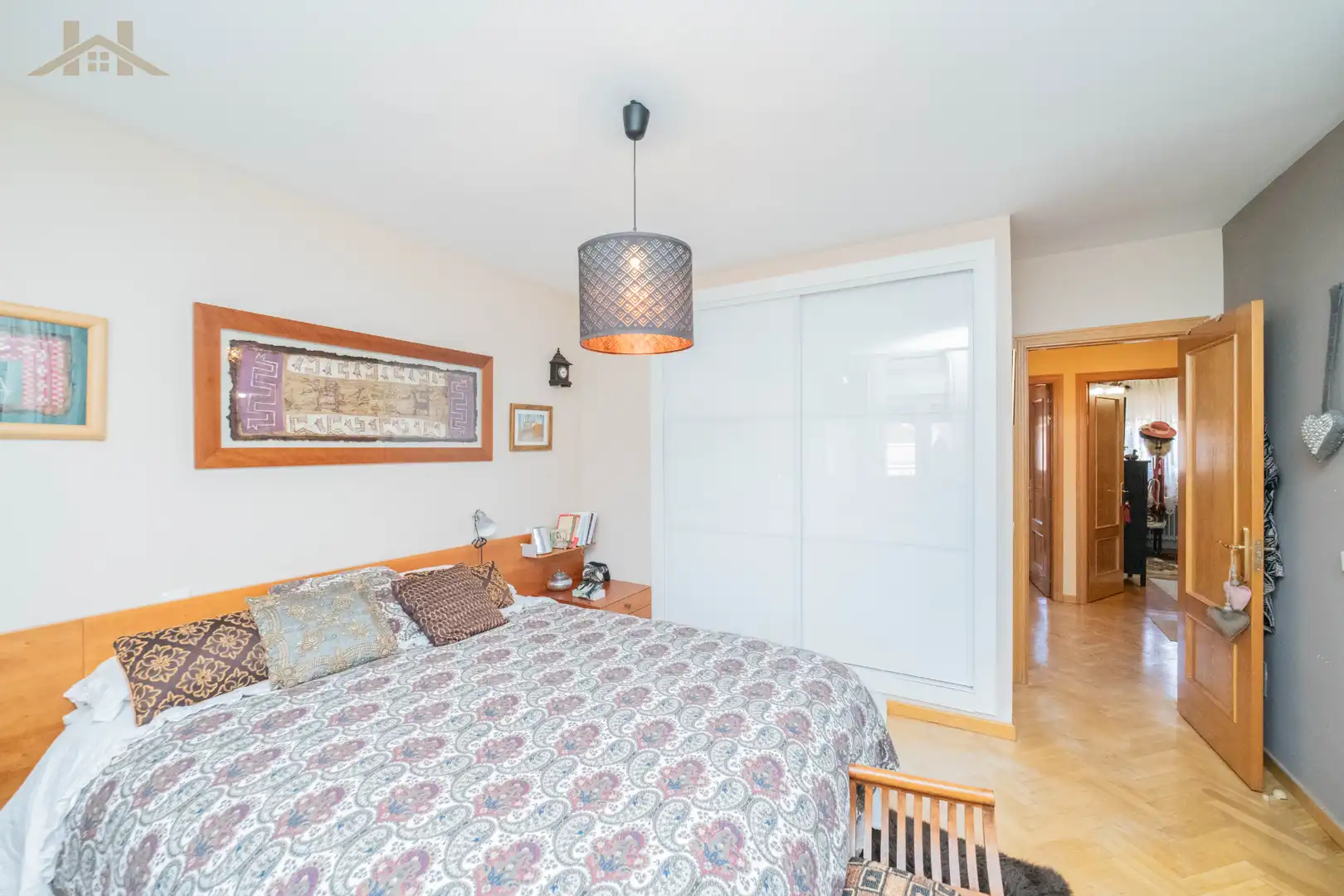 Bedroom of Detached homes for sale in Móstoles  with Air Conditioner, Heating and Private garden