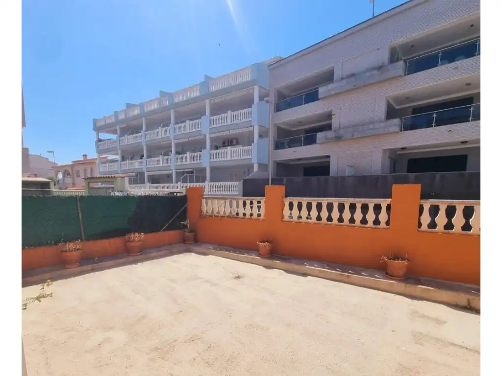 Vista exterior de Casa o chalet en venta en Chilches / Xilxes