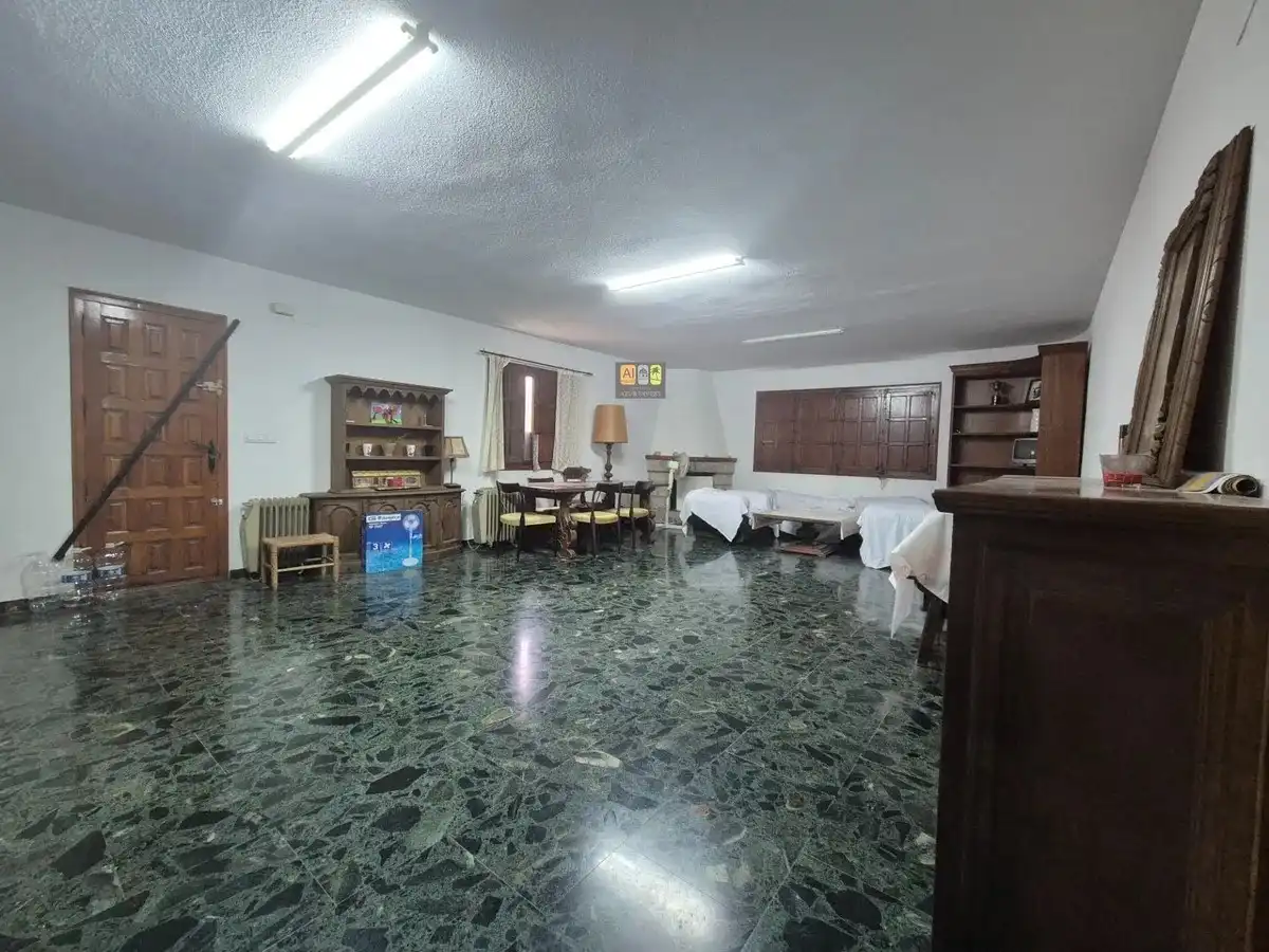Villa con giardino in vendita a Casco urbano, imagen 25