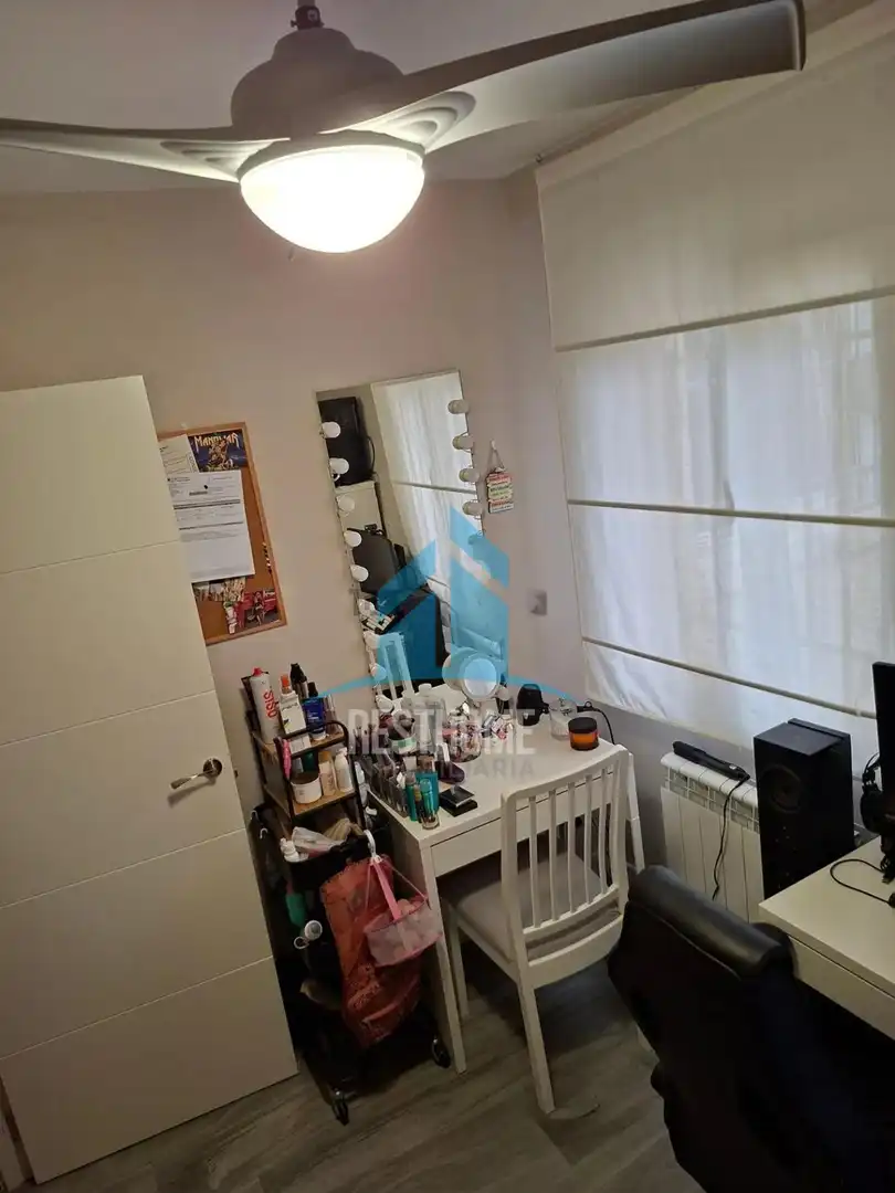 Habitación de Piso en venta en Fuenlabrada con Calefacción y Amueblado