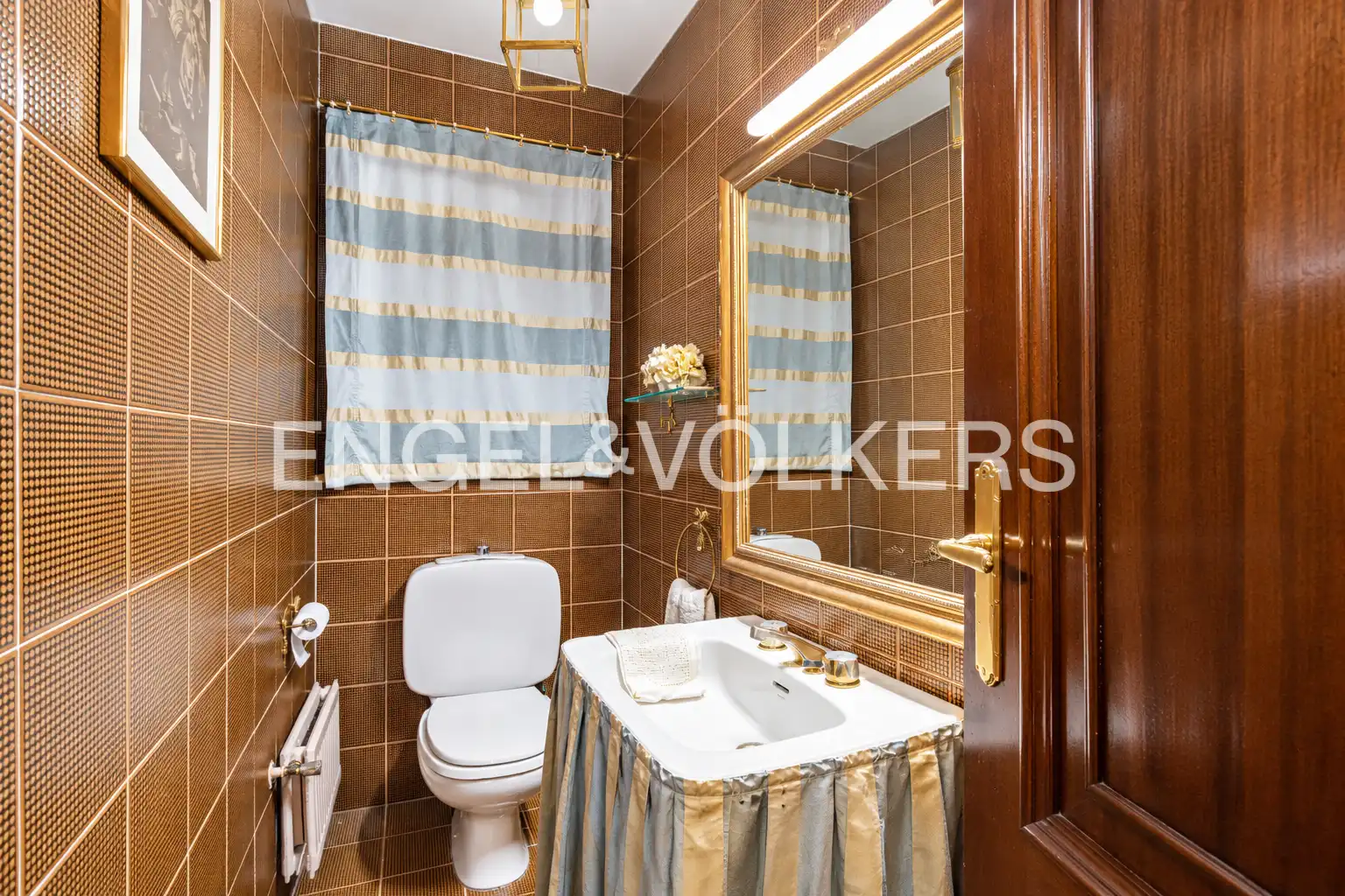 Bathroom of Houses for sale in Zona Carretera del Plantío