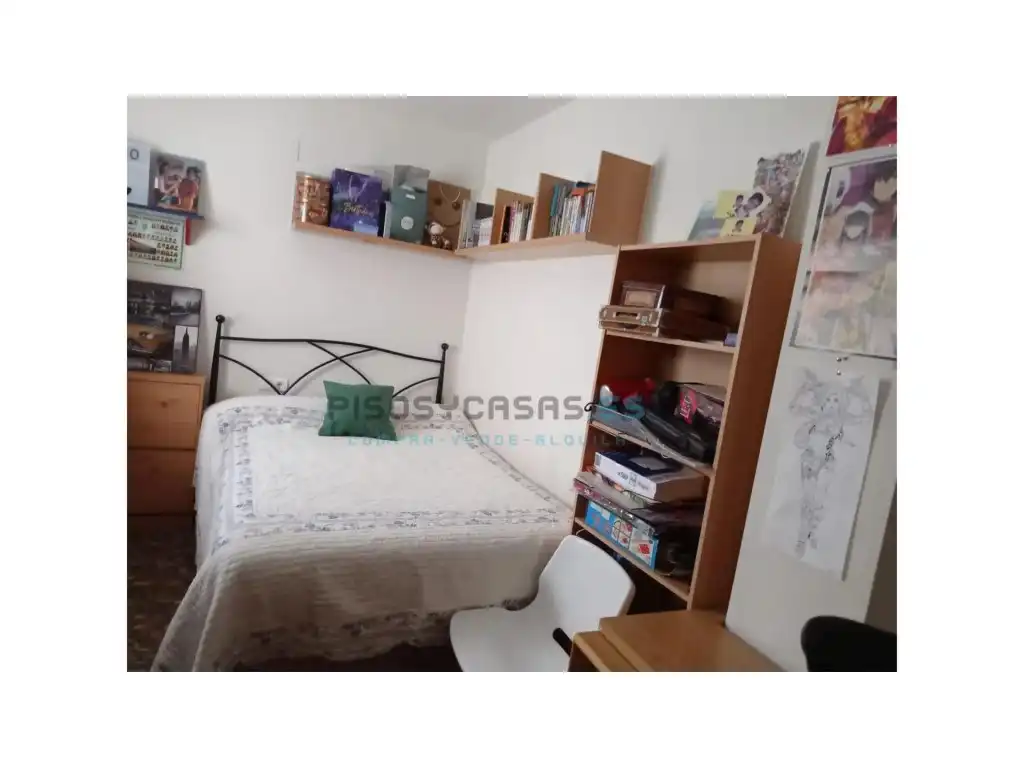 Dormitori de Casa adosada en venda en Sagunto / Sagunt amb Aire condicionat, Jardí privat i Terrassa
