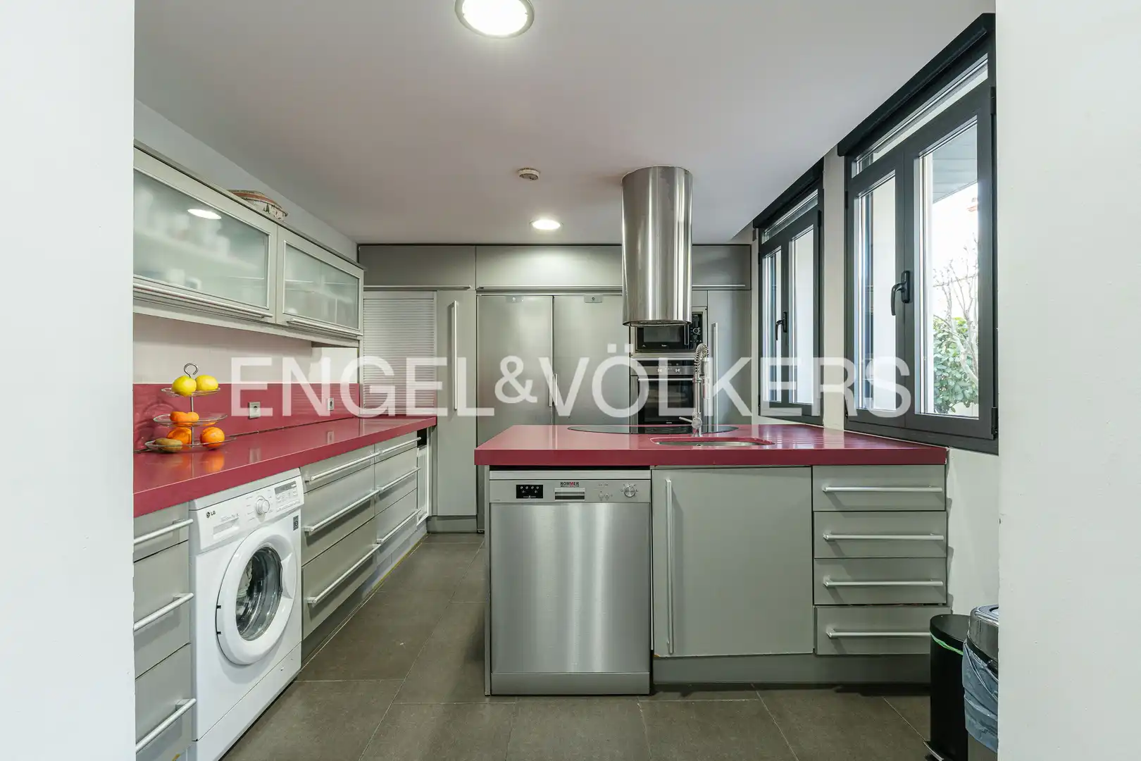 Kitchen of Detached homes for sale in Valdemoro  with Air Conditioner, Heating and Private garden