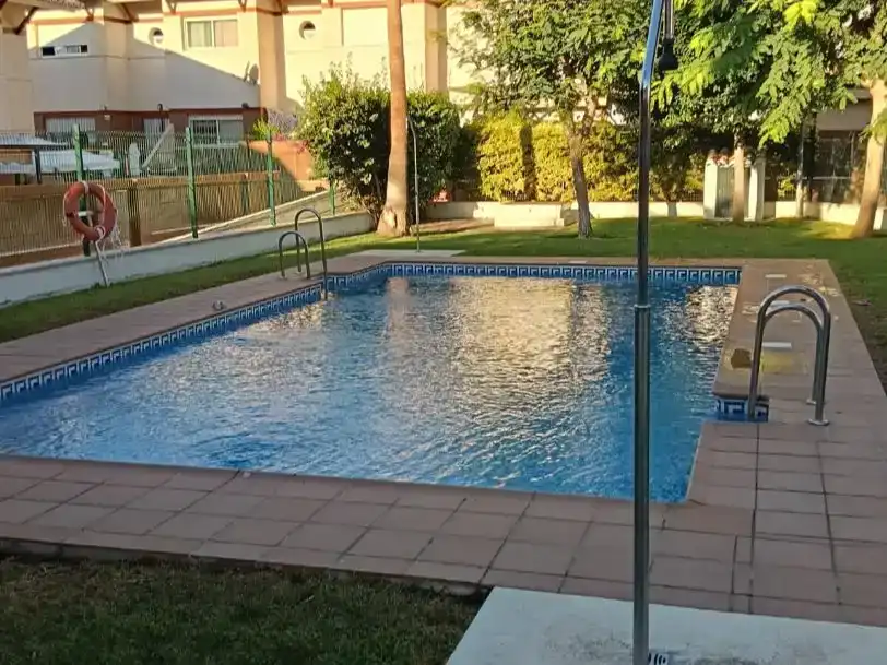 Piscina de Casa o chalet en venta en Vélez-Málaga con Aire acondicionado, Piscina y Balcón