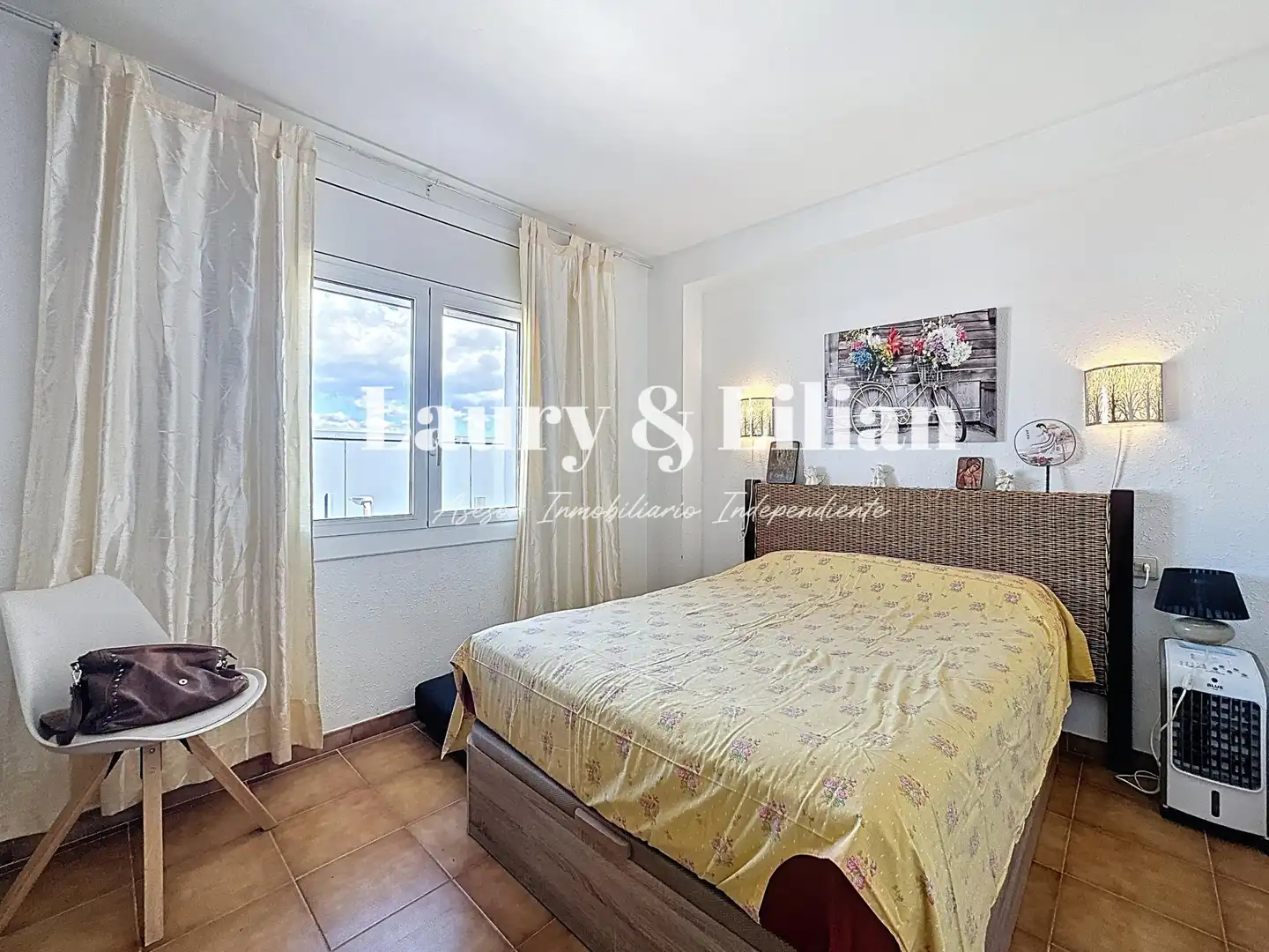 Schlafzimmer von Wohnung zum Verkauf in Empuriabrava mit Balkon und Gemeinschaftspool