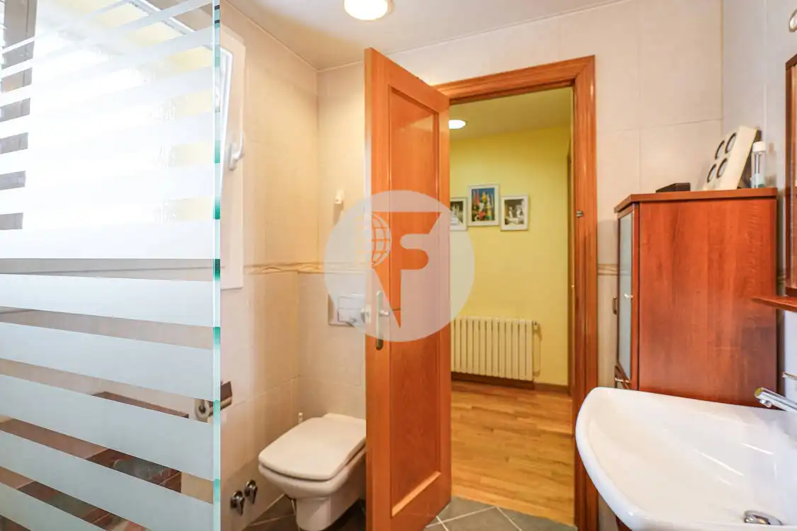 Baño de Casa o chalet en venta en Viladecans con Aire acondicionado, Calefacción y Terraza