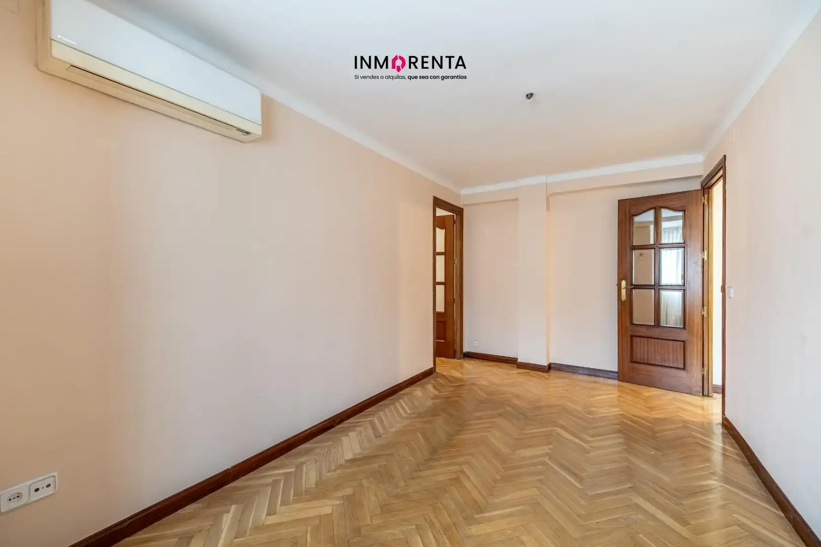 Apartament amb terrassa en venda a Avenida MARQUES DE CORBERA