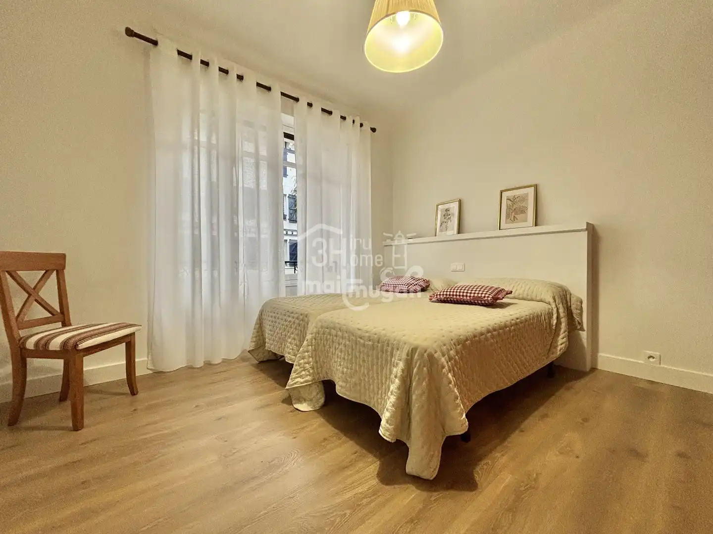 Bedroom of Flat for sale in Hendaye  with Storage room