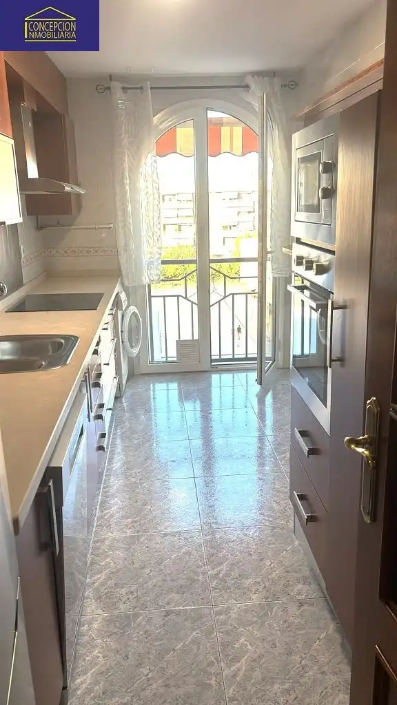 Cocina de Apartamento de alquiler en Córdoba con Aire acondicionado, Calefacción y Parquet