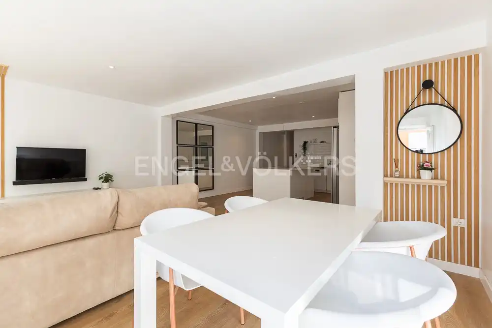 Sala d'estar de Pis de lloguer en Valencia amb Aire condicionat, Calefacció i Parquet