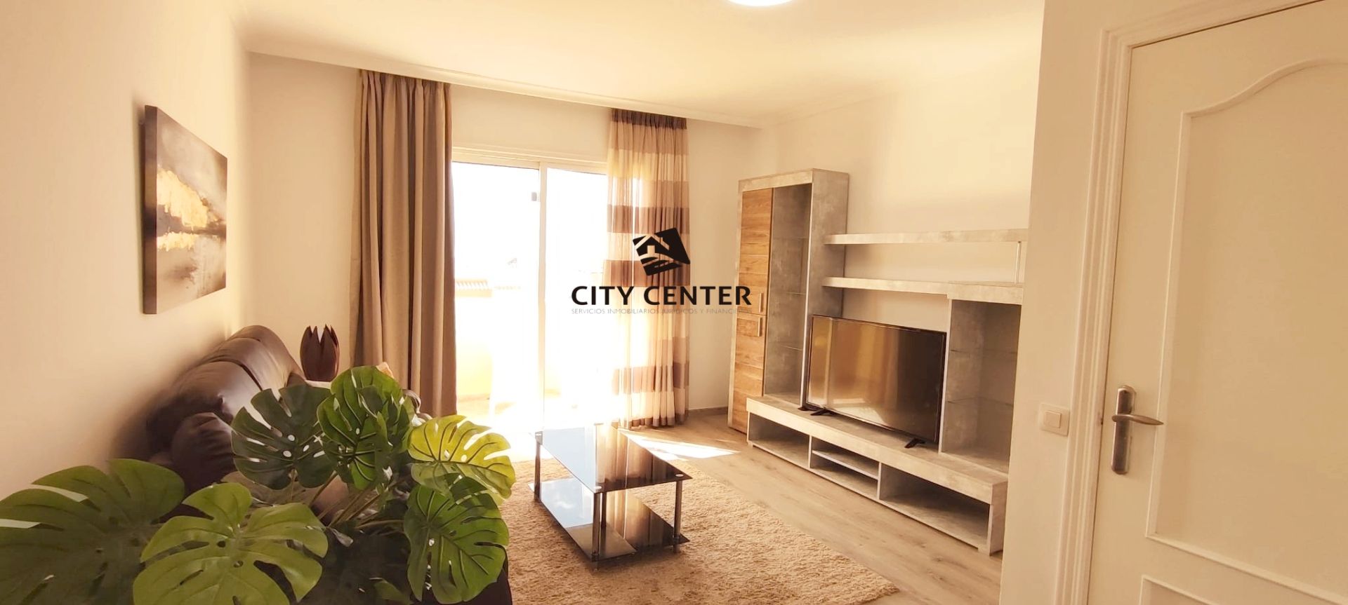 Sala d'estar de Dúplex en venda en Adeje amb Terrassa, Moblat i Balcó