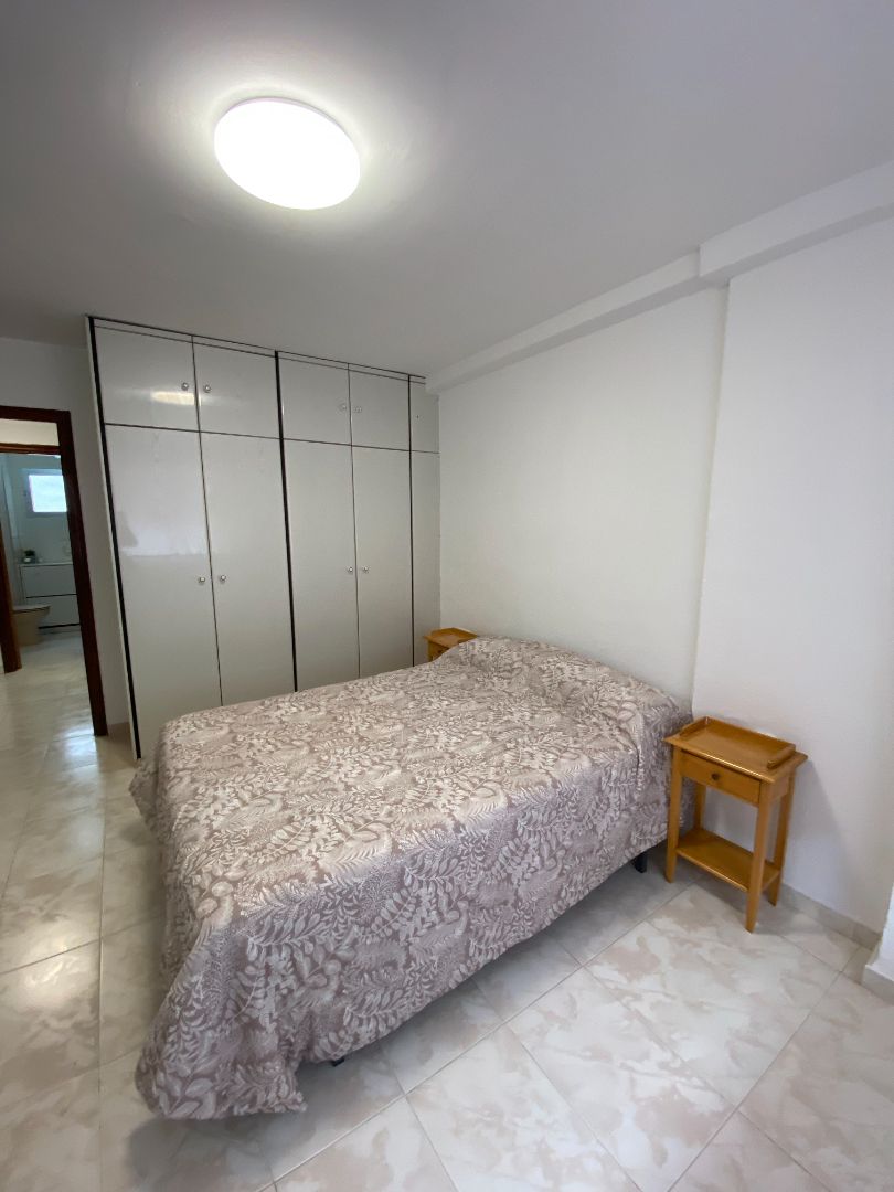 Dormitori de Pis de lloguer en Málaga Capital amb Terrassa, Moblat i Rentadora