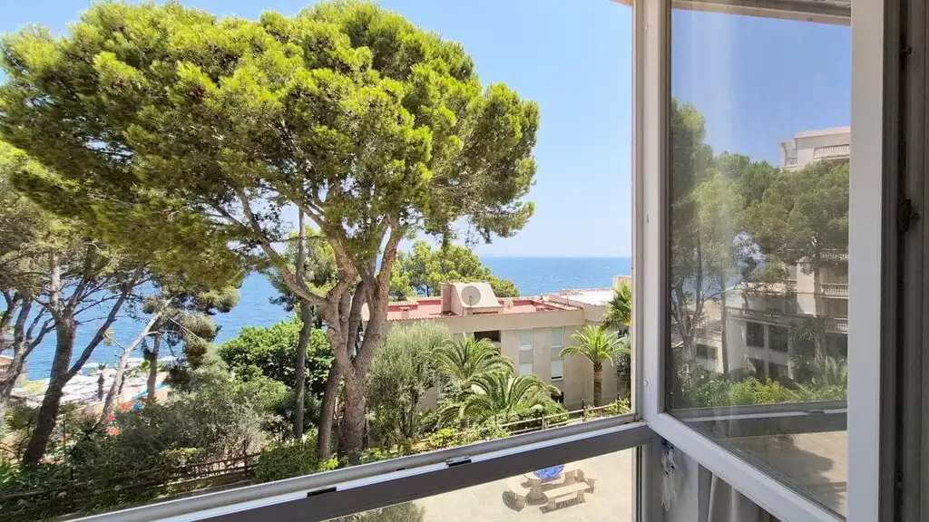 Habitación de Apartamento en venta en Calvià con Aire acondicionado, Terraza y Piscina comunitaria