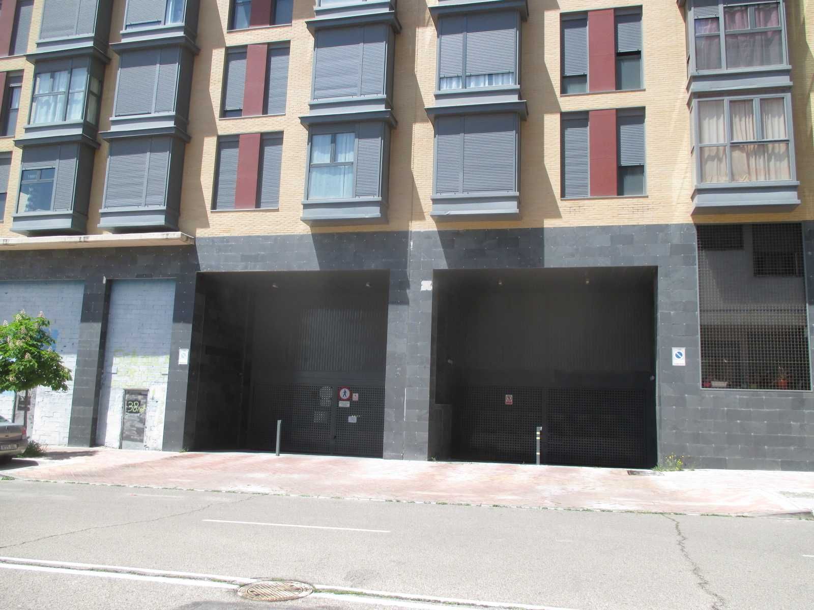 Parking de Garaje en venta en  Madrid Capital