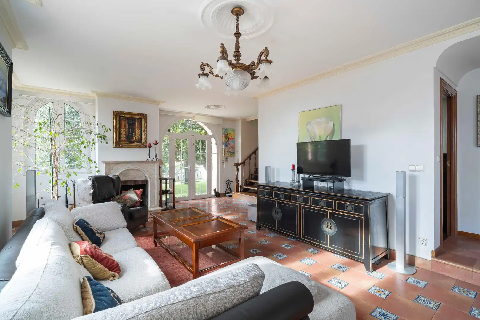 Sala de estar de Casa o chalet en venta en A Coruña Capital  con Calefacción, Jardín privado y Parquet