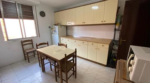 Foto 2 de Pis en venda a Zona Centro, Santurtzi